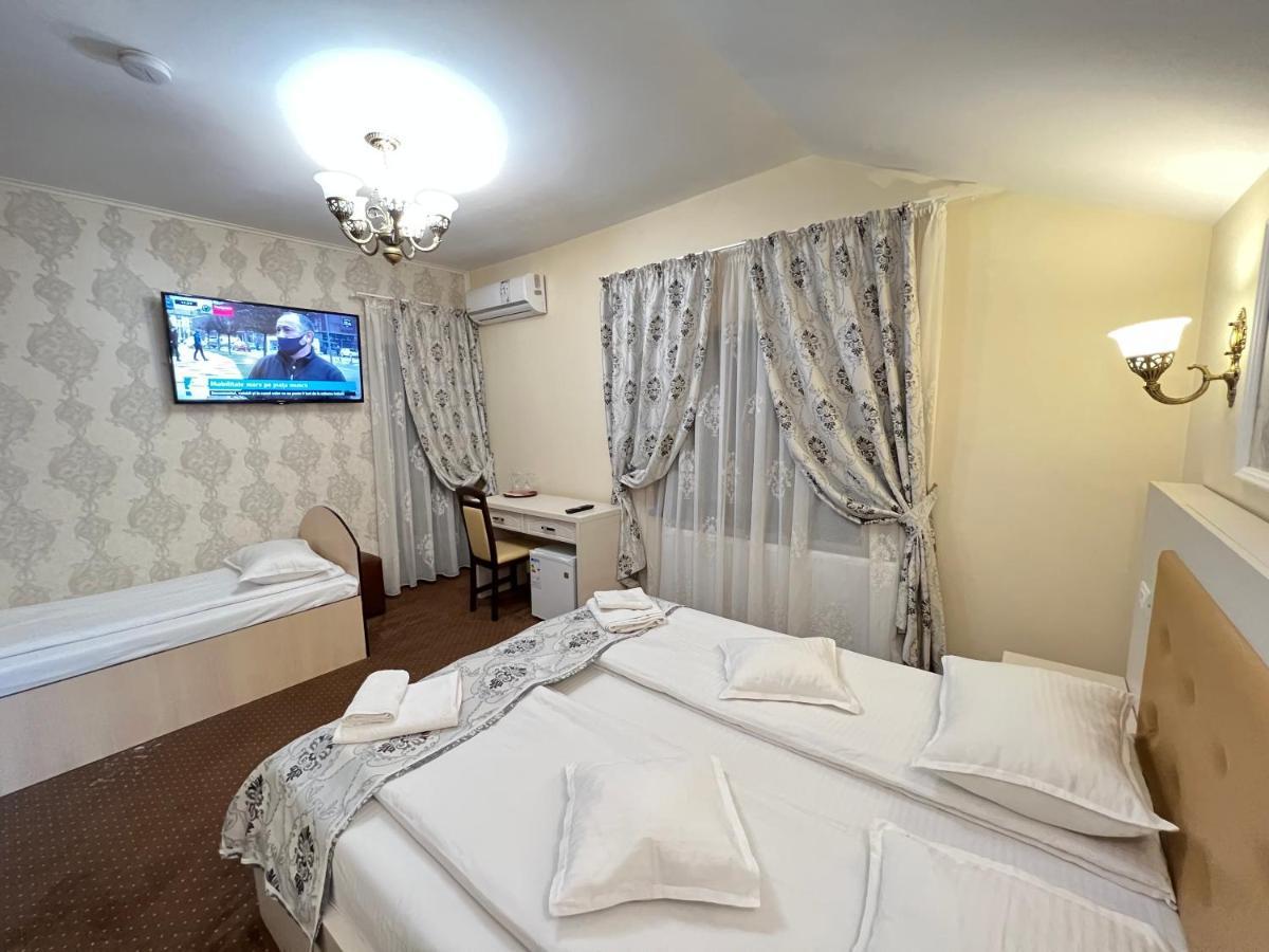 Pensiunea Ianis Piatra Neamţ Exterior foto